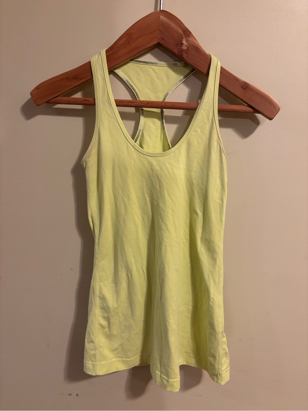 Lululemon Women’s Racerback Tank Top in neon Green